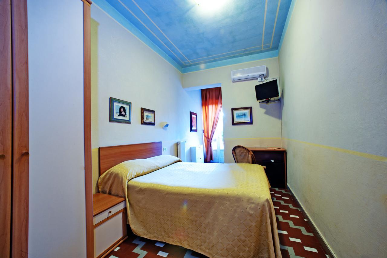 Hotel Luciana Marina di Massa Dış mekan fotoğraf